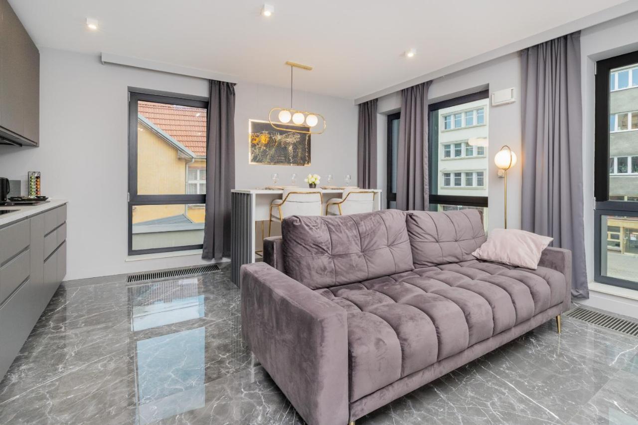 Luxurious Apartment With Two Bedrooms And Parking In Gdynia By Noclegi Renters Exterior foto